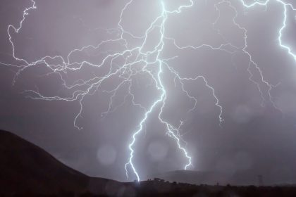 Austrijos Alpėse žaibas mirtinai nutrenkė tris patyrusius turistus