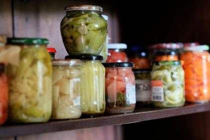 Pavojinga druska prekybos centruose: sugadina agurkus, kopūstus ir visas atsargas