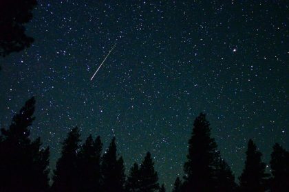 Liepos žvaigždžių lietus 2025: kada kris meteoritai ir kaip juos stebėti Lietuvoje