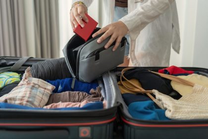 Kaip susikrauti lagaminą greitai ir be streso: patyrusių keliautojų patarimai