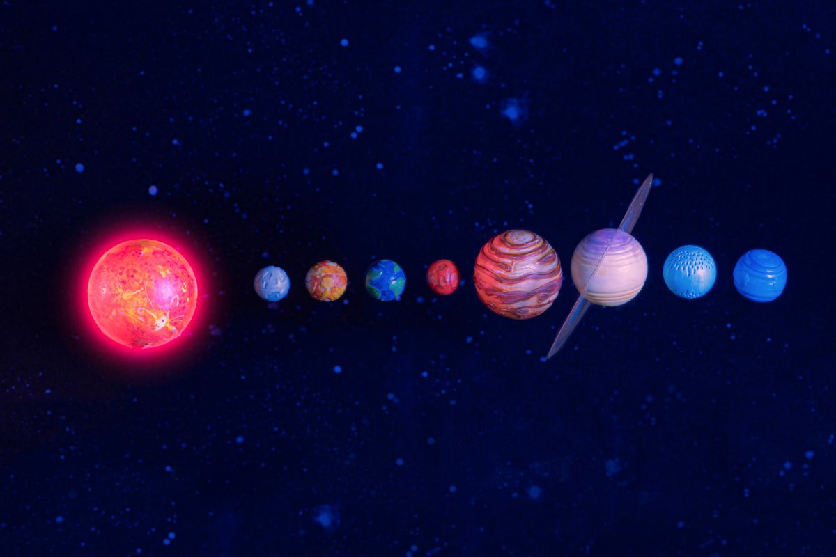 Ieškokite mažų šviesos taškelių: kada lietuviai galės pamatyti unikalų „planetų paradą“