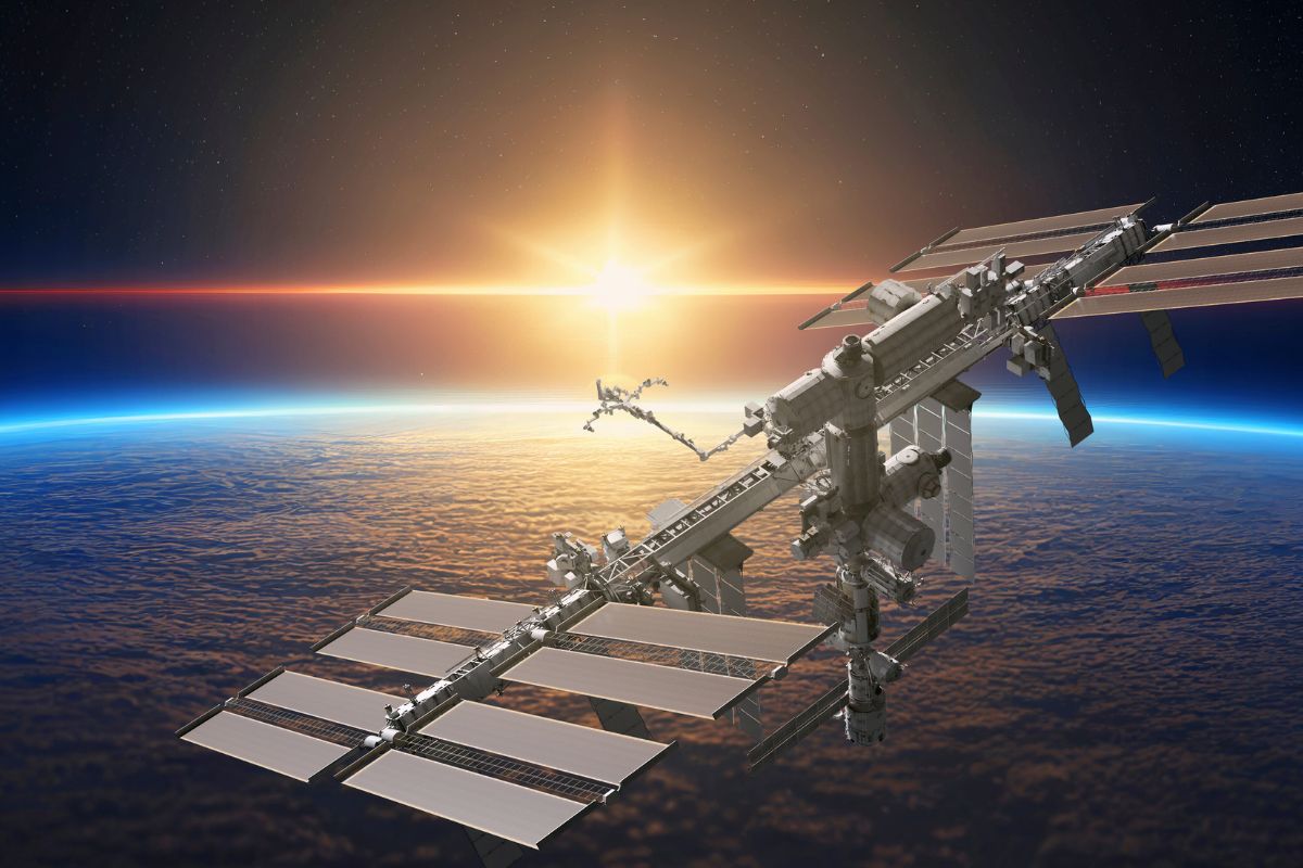 Kosminis laivas su 4,7 tonos kroviniu pasimetė pakeliui į TKS: gabeno maistą astronautams