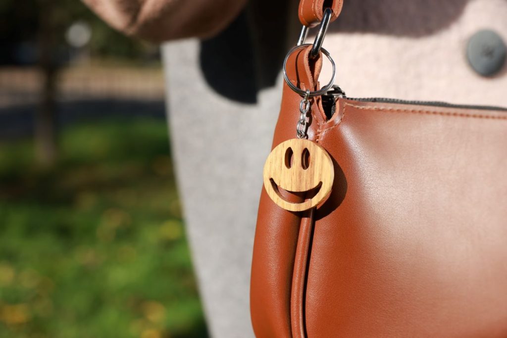 Rudens mados tendencija: pakabukai ir smulkmenos, kurios keičia visą įvaizdį