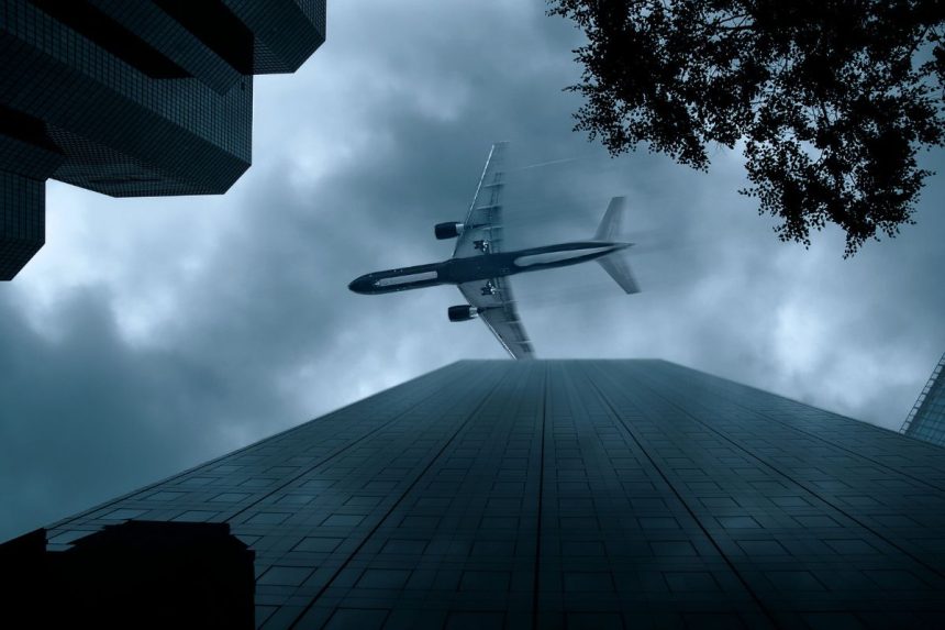 Turbulencija giedrame danguje: kodėl skrydžiai tampa pavojingesni ir kaip aviacija sprendžia problemą