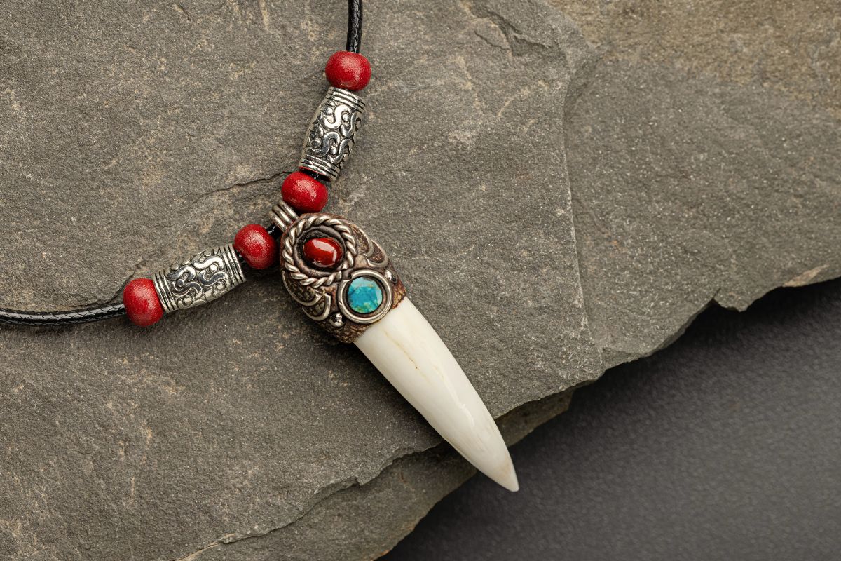 8 amuletai, kurie apsaugo žmogų nuo nužiūrėjimo