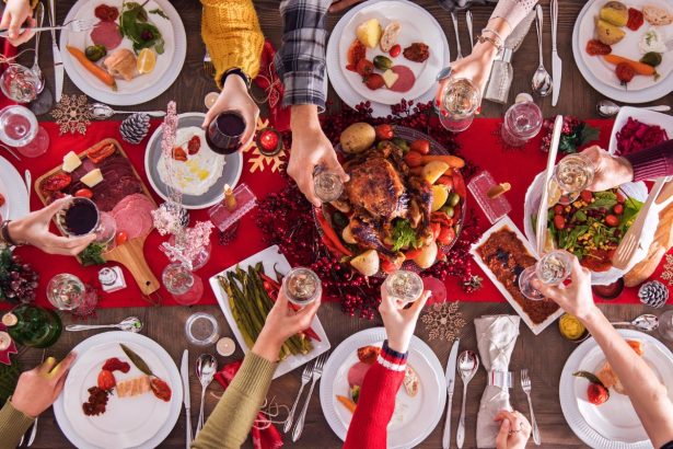 Ugninis Arklys to neatleis: 2026-aisiais nedėkite šių produktų ant Naujametinio stalo