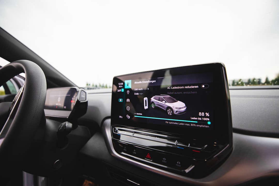 Kaip prenumeruojamos automobilio funkcijos keičia vairavimą? Ką turi žinoti pirkėjai