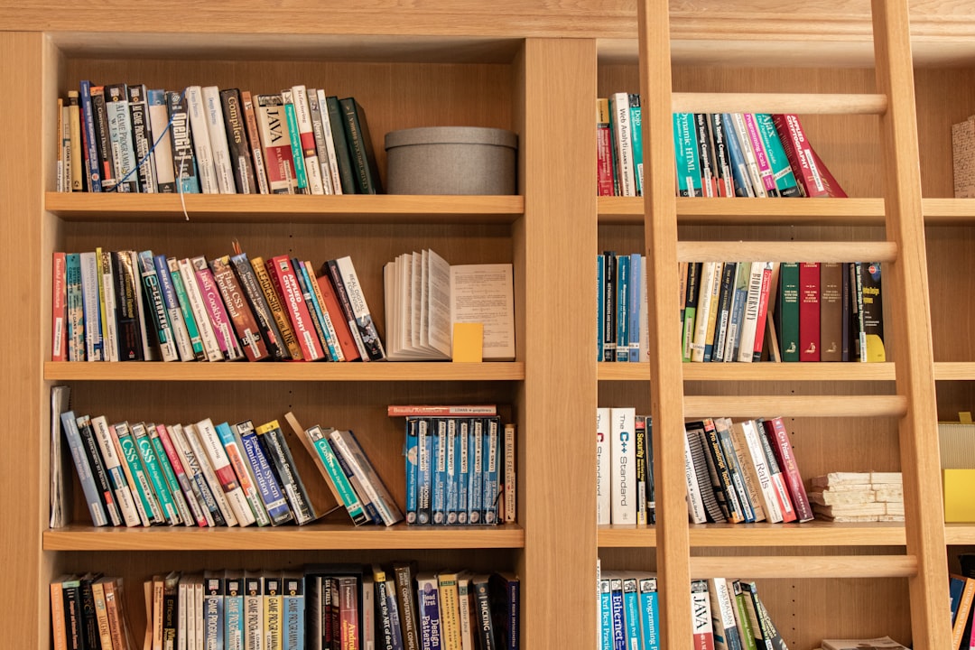 Kaip veikia įrankių bibliotekos daugiabučiuose? Naujas būdas gyventojams taupyti ir bendrauti