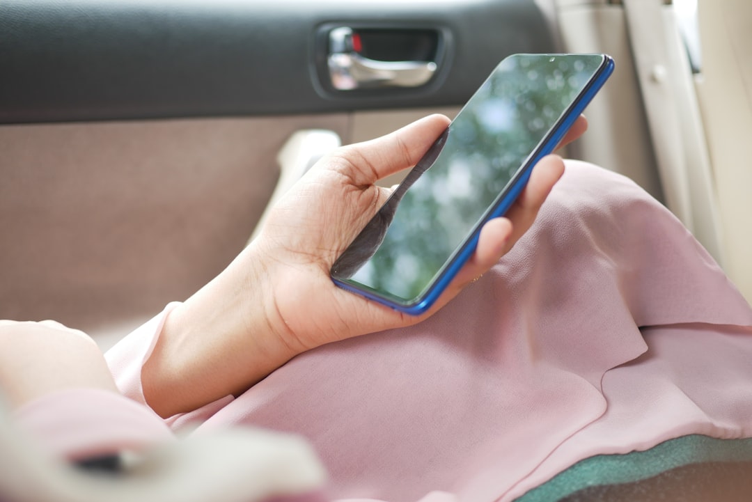 Skaitmeninis vairuotojo pažymėjimas telefone: kada jis taps kasdienybe ir ką reikia žinoti dabar
