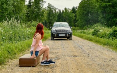 Kaip apsirengti savaitgalio išvykai už miesto? Patogūs deriniai nuo ryto iki vakaro