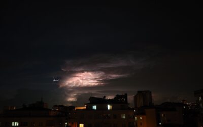 Kaip keičiasi audrų sezonai ir ekstremalūs orai? Meteorologai aiškina, ko tikėtis ateityje