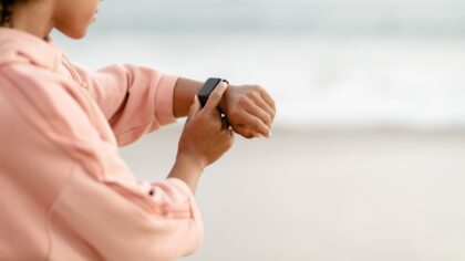 Kaip mažinti „nuolatinio vėlavimo“ jausmą dienoje? Trys žmogiški sprendimai be kaltės jausmo