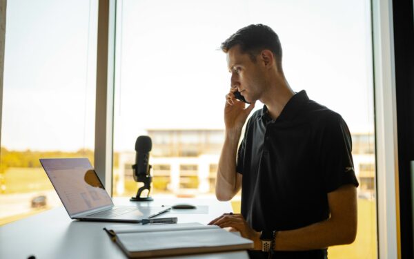 Kodėl tapo taip sunku susikaupti ties viena užduotimi? Ką galime pakeisti kasdienybėje