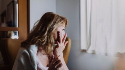Kaip 10 minučių „veido pasivaikščiojimai“ ryte keičia odos gyvumą ir minties aiškumą
