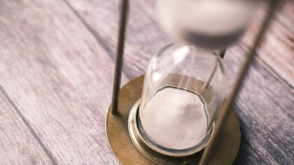Kaip smegenys mato laiką kitaip nei laikrodis? Slapta vidinė chronometro sistema, veikianti kasdien