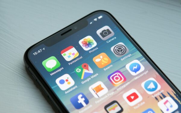 Kaip tvarkyti programėlių prenumeratas telefone, kad nepermokėtumėte tyliai nutekančių pinigų