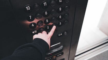 Kodėl kai kurie skaičiai laikomi laimingais, o kiti – prakeiktais? Skaitmenų istorijos, kurias retai susimąstome