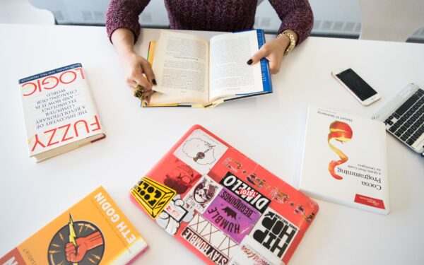 Kaip atpažinti gerą vertimą? Nematoma literatūros pusė, kuri keičia mūsų skaitymą