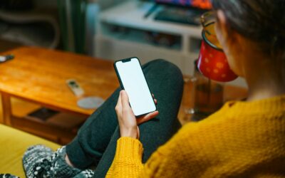Kaip išlaikyti ramesnę galvą socialiniuose tinkluose? Skaitmeninės higienos žingsniai namams