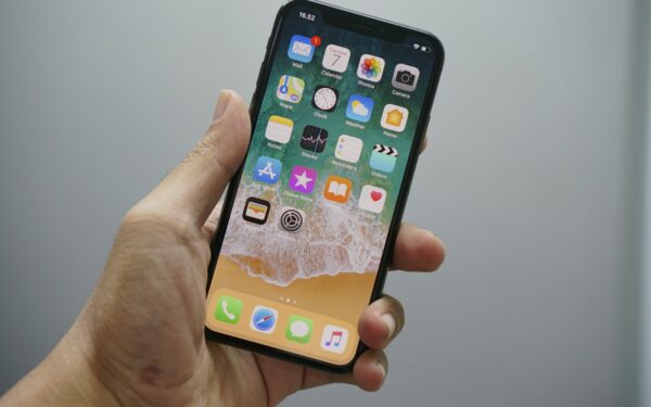Kaip atpažinti programėlių prenumeratų spąstus telefone? Kasdieniai pavyzdžiai ir ką daryti