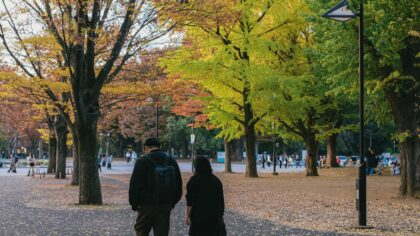 Kokią „mažų meilių“ istoriją šią rudenį kuria jūsų horoskopas? Subtilūs santykių niuansai 12 ženklų