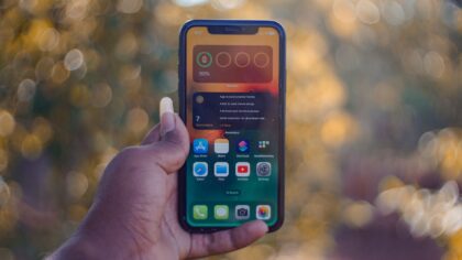 Ar tikrai reikia naujo telefono? 9 ženklai, kada laikas keisti ir kada geriau pataupyti