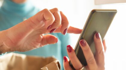 Kaip atlaisvinti vietos telefone neištrinant prisiminimų? Skaitmeninės higienos gidas kiekvienam