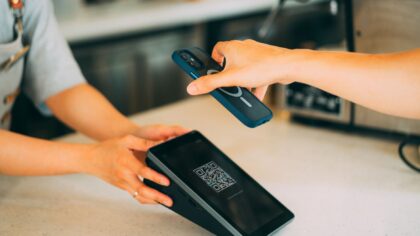Kaip nepakliūti į QR kodų spąstus? Slaptos grėsmės ir saugesnio skenavimo patarimai