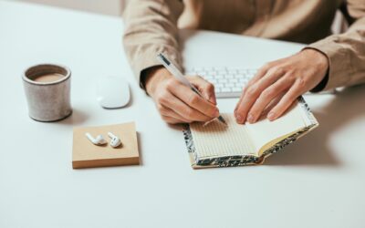 Kaip nepasimesti nuomonėse priimant kasdienius sprendimus? 5 žingsniai tvirtesniam vidiniam kompasui